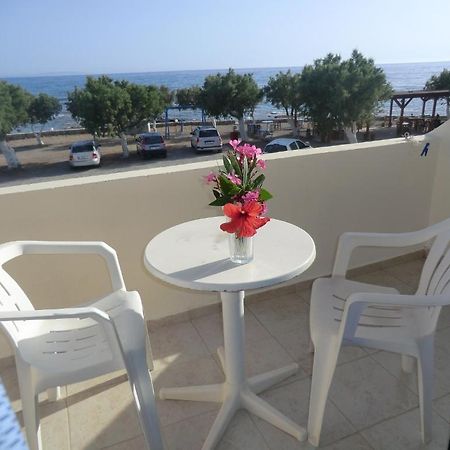 Flisvos Apartments Frangocastelo Bagian luar foto